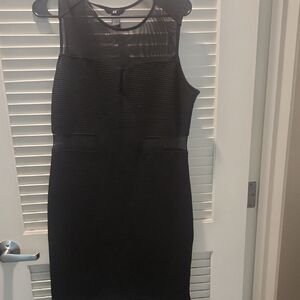 H&M Black Sheath Mini Dress Crew Neck Sleeveless